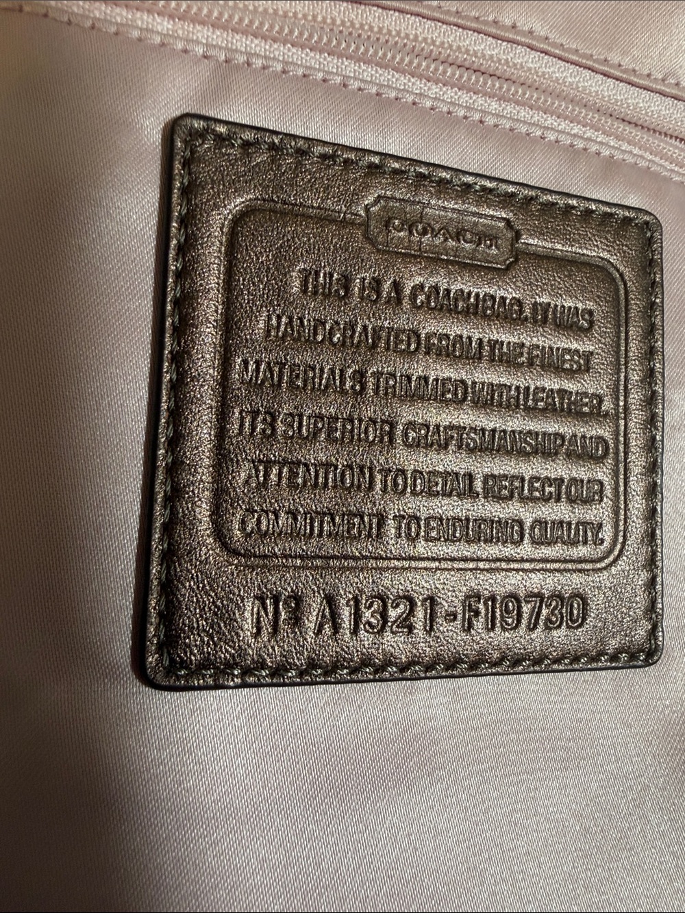 COACH NWOT Sig./optic brown sateen/bronze leather chain W/charm & hang tag bag - Picture 3 of 14